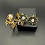 Mop Design-Openable Bracelet